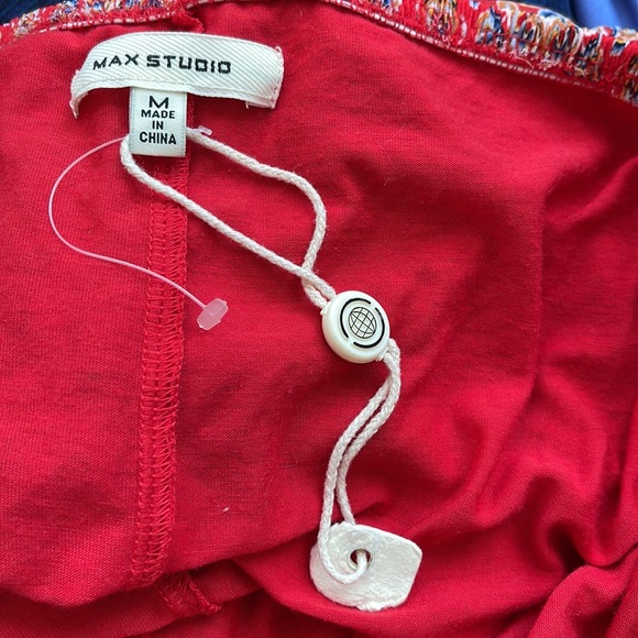 Max Studio skirt Womens medium Red Paisley Lined Flowy - Picture 5 of 8